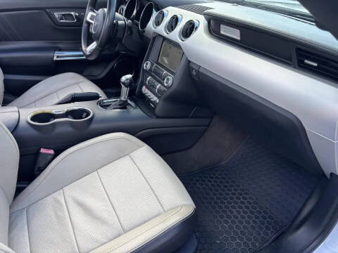 2016 Ford Mustang EcoBoost Premium