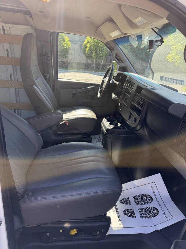 2020 Chevrolet Express 2500