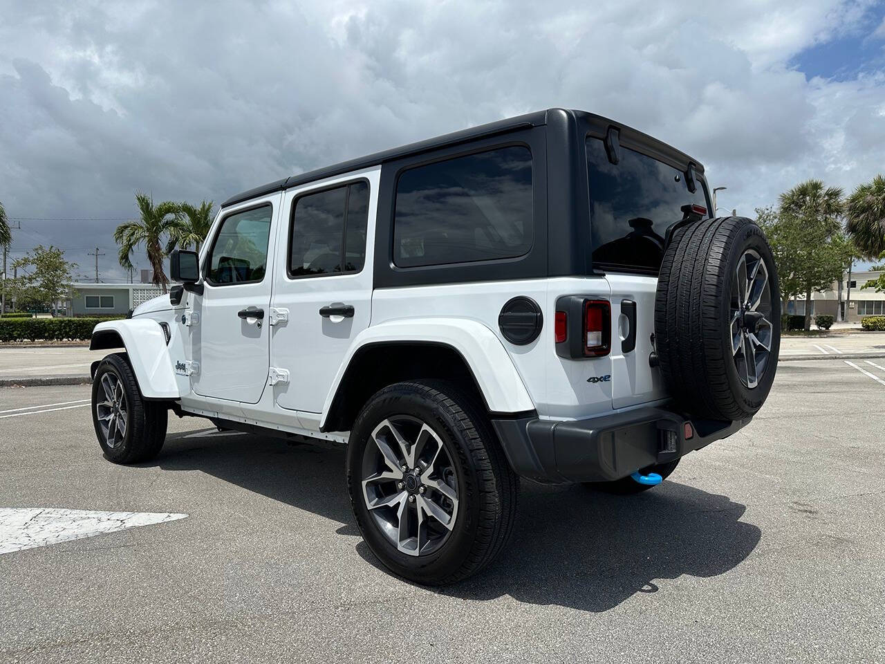 2024 Jeep Wrangler 16