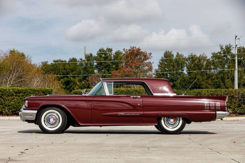 1960 Ford Thunderbird