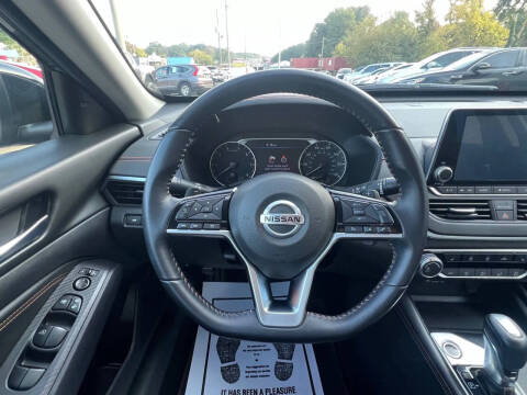 2020 Nissan Altima 2.5 SR