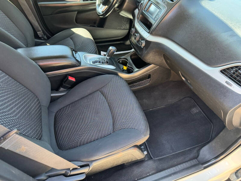 2019 Dodge Journey SE