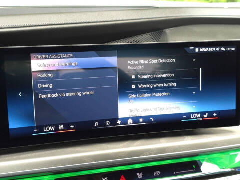 2023 BMW 7 Series 740i