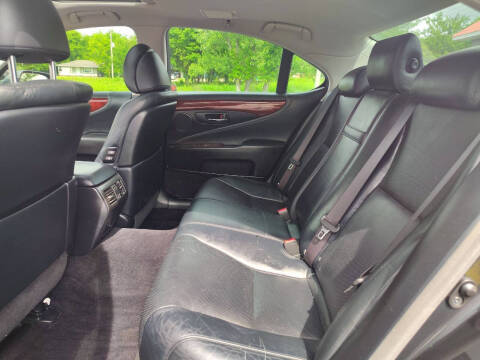 2011 Lexus LS 460