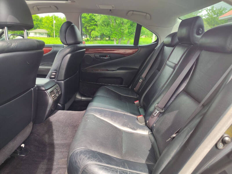 2011 Lexus LS 460