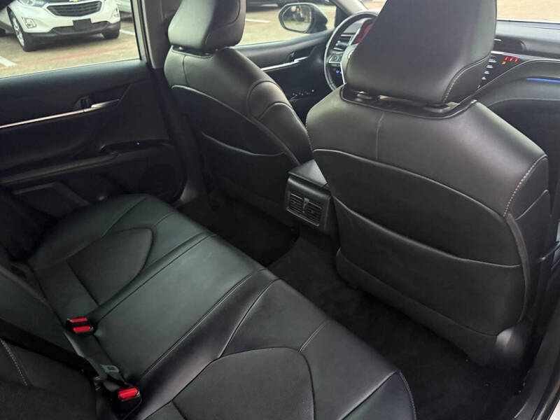 2020 Toyota Camry XSE