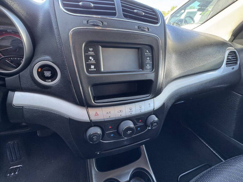 2019 Dodge Journey SE