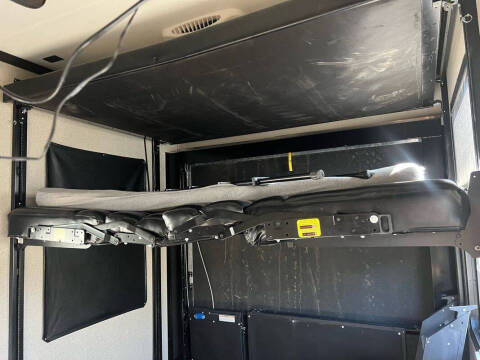 2018 Keystone RV Raptor