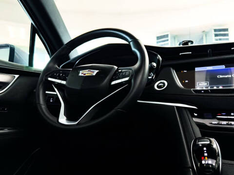 2024 Cadillac XT6 Luxury