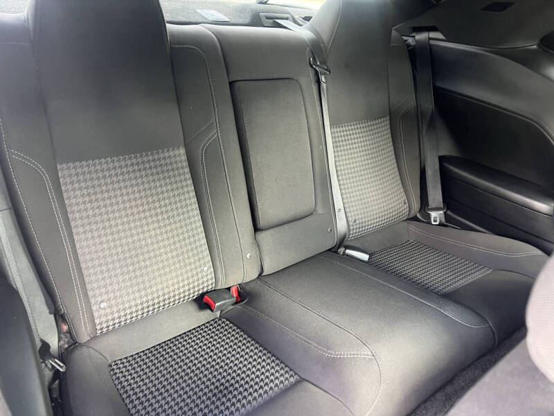 2017 Dodge Challenger SXT