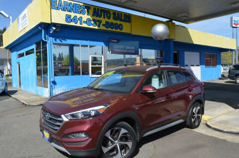 2017 Hyundai Tucson for sale at Earnest Auto Sales in Roseburg OR