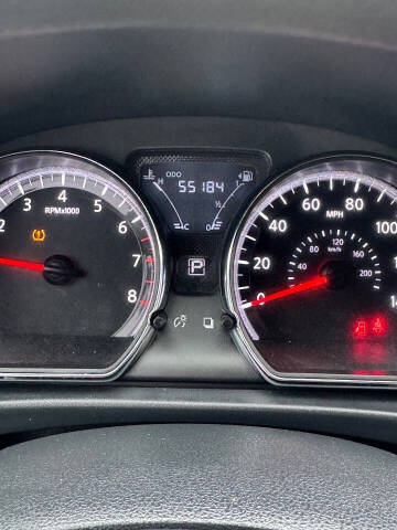 2018 Nissan Versa SV