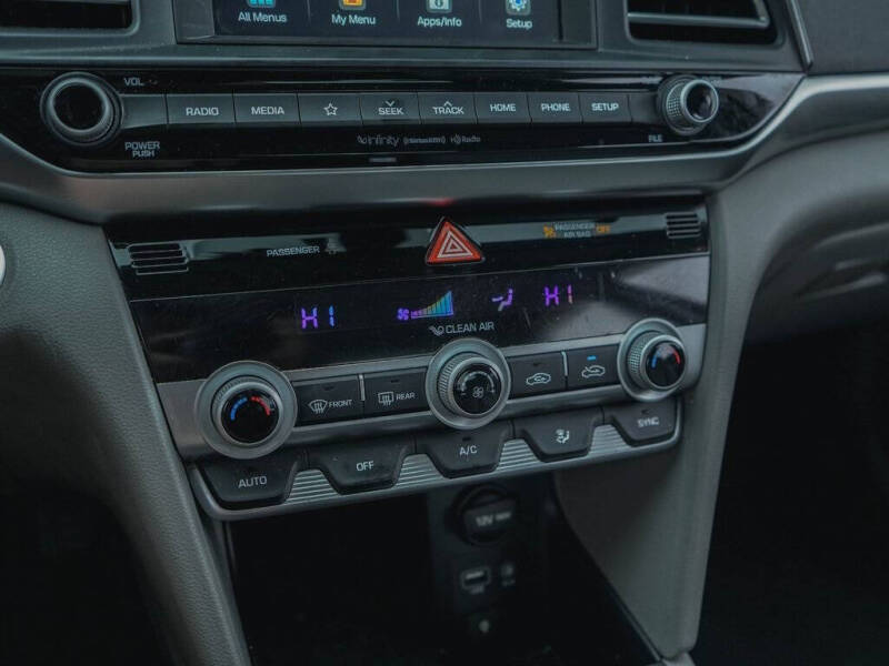 2020 Hyundai Elantra