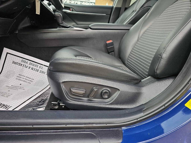 2024 Toyota Camry SE Nightshade