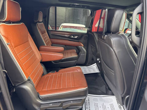 2023 GMC Yukon XL Denali Ultimate