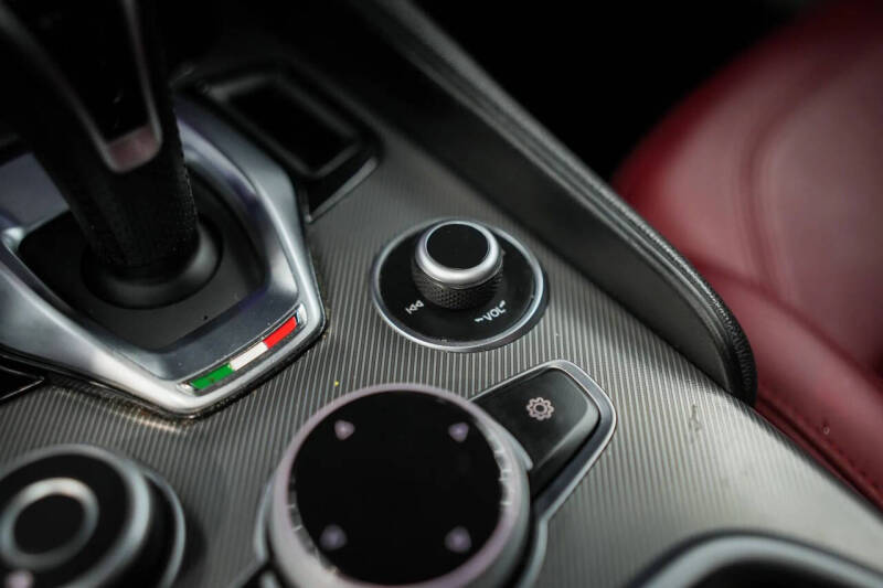 2024 Alfa Romeo Giulia
