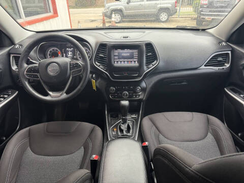 2019 Jeep Cherokee Latitude