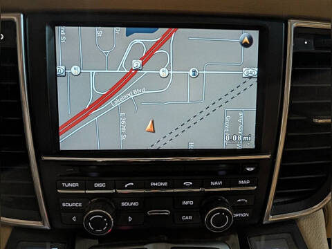 2011 Porsche Panamera