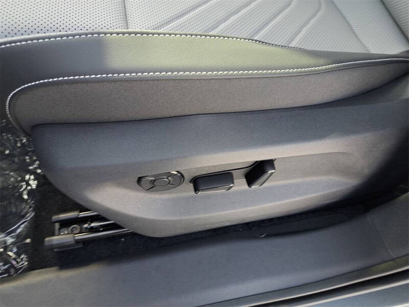 2026 Volkswagen Tiguan SE R-Line Black 4Motion