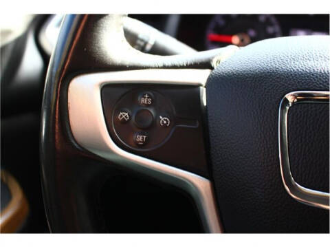 2017 GMC Acadia SLE-1