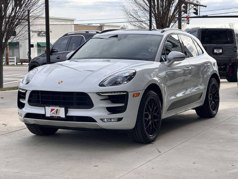 2018 Porsche Macan GTS photo 11