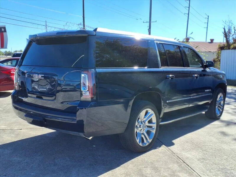 2017 GMC Yukon XL SLT