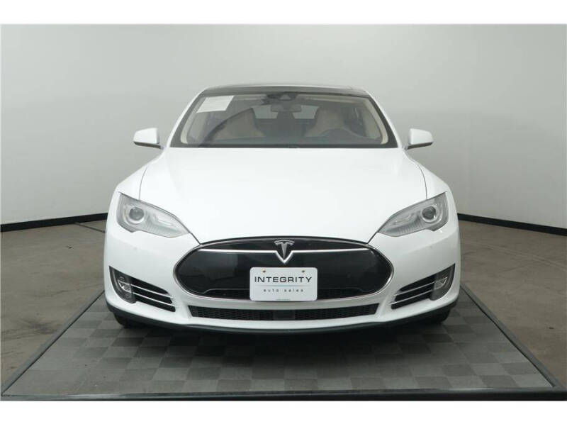 2016 Tesla Model S