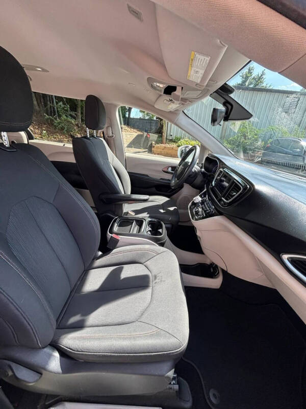 2018 Chrysler Pacifica Touring Plus
