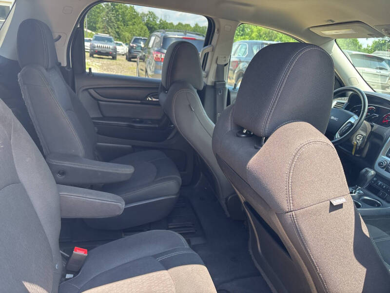 2016 GMC Acadia SLE-2
