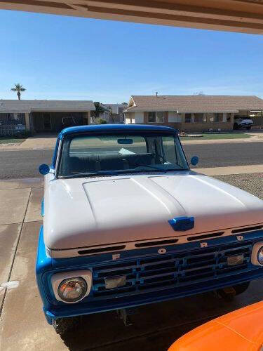 1961 Ford F-100