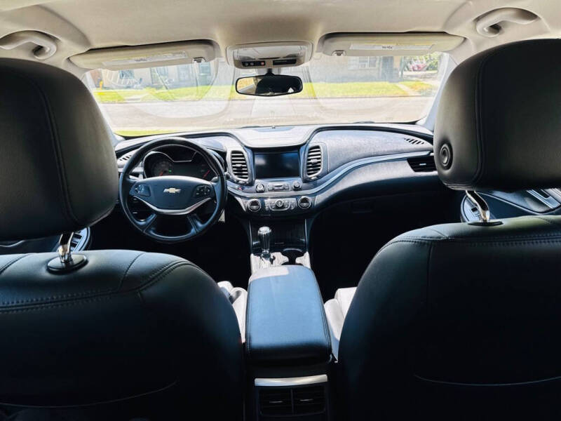 2017 Chevrolet Impala LT