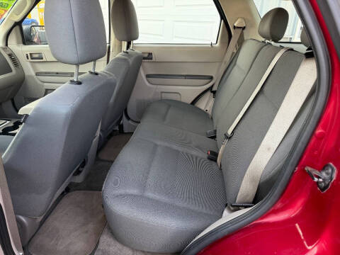 2009 Ford Escape XLS