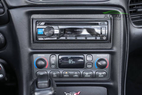2004 Chevrolet Corvette