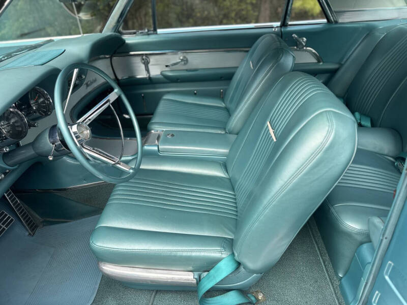 1963 Ford Thunderbird