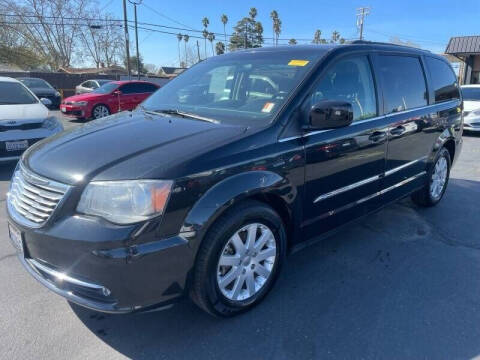 2016 Chrysler Town and Country for sale at Ideal Car Sales Turlock in Turlock CA