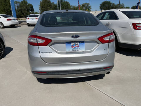 2016 Ford Fusion SE