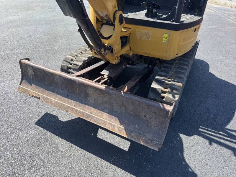2017 Caterpillar 303E CR