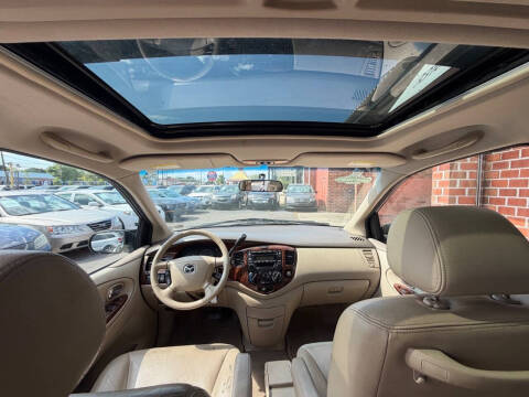 2002 Mazda MPV ES