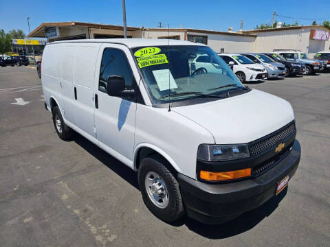 2022 Chevrolet Express 3500