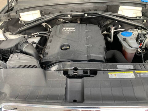 2017 Audi Q5 2.0T quattro Premium Plus