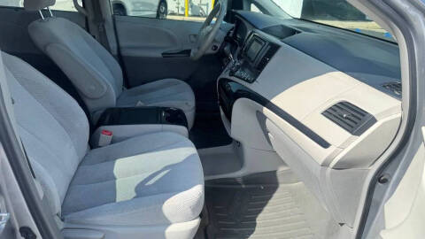 2013 Toyota Sienna