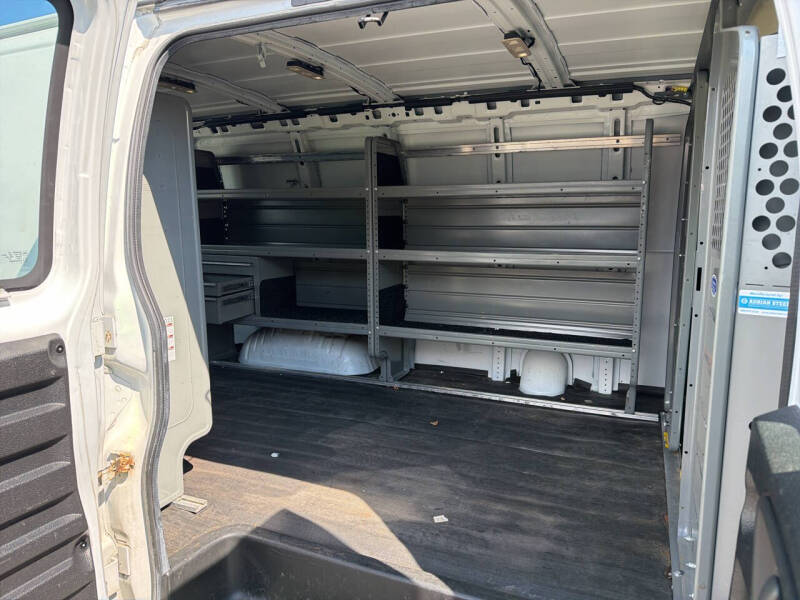 2020 Chevrolet Express 2500