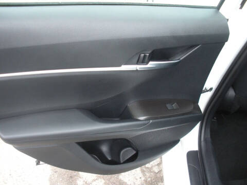 2022 Toyota Camry LE