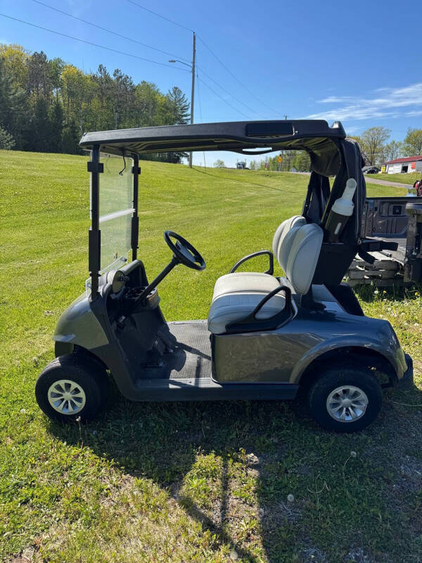 2020 E-Z-GO RXV ELiTE