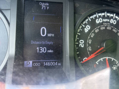 2019 Toyota Tacoma SR