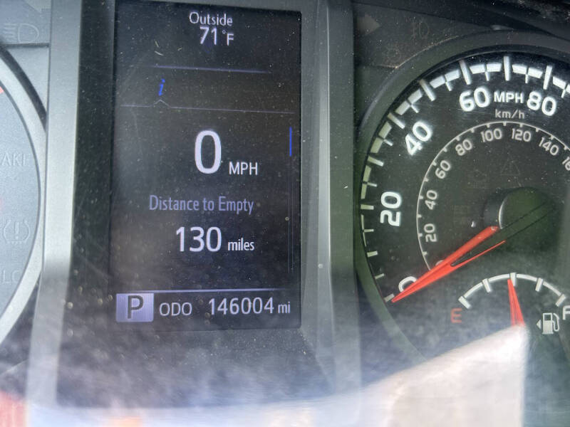 2019 Toyota Tacoma SR