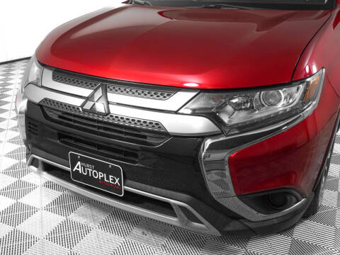 2020 Mitsubishi Outlander ES