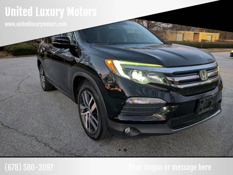 2016 Honda Pilot Elite's photo