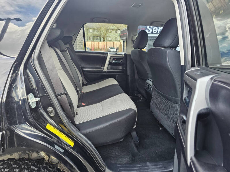 2016 Toyota 4Runner SR5