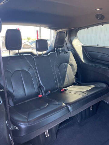 2020 Chrysler Pacifica Touring L